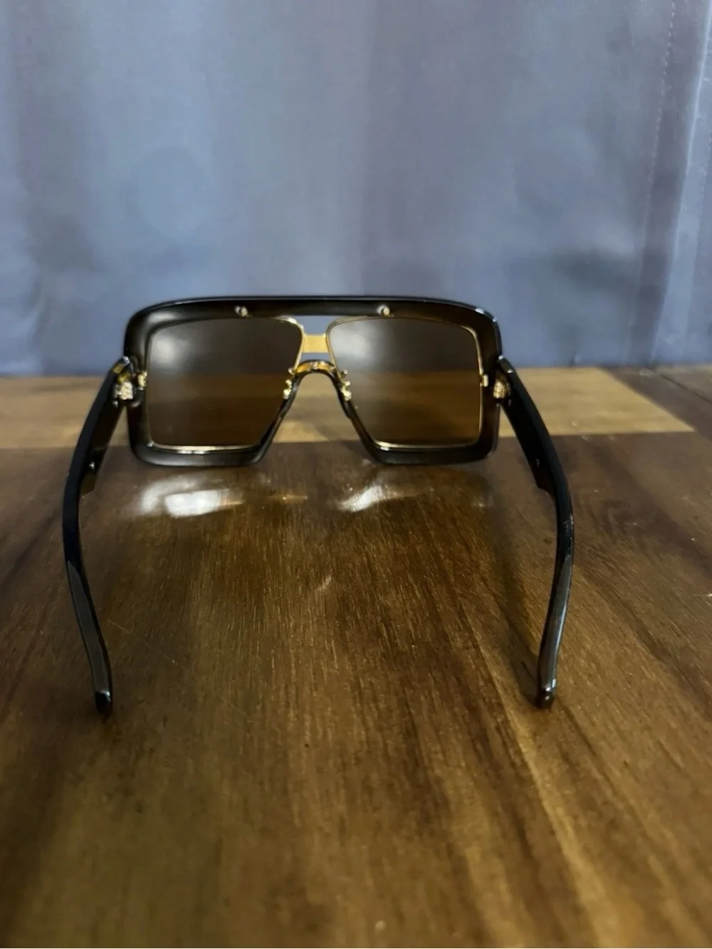 Gucci aviator sunglasses